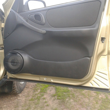 Подиумы B@3 2123 Chevrolet Niv@ (под динамик 16см) купить недорого с доставкой в Тула